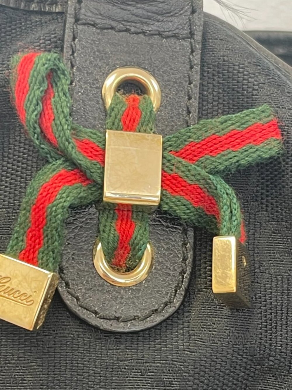 Gucci GG Canvas and Leather Princy Tote, Medium in Black - Preowned - Picture 3 of 12